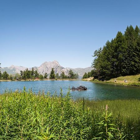 Готель Les Balcons De Maurienne Montricher-le-Bochet Екстер'єр фото