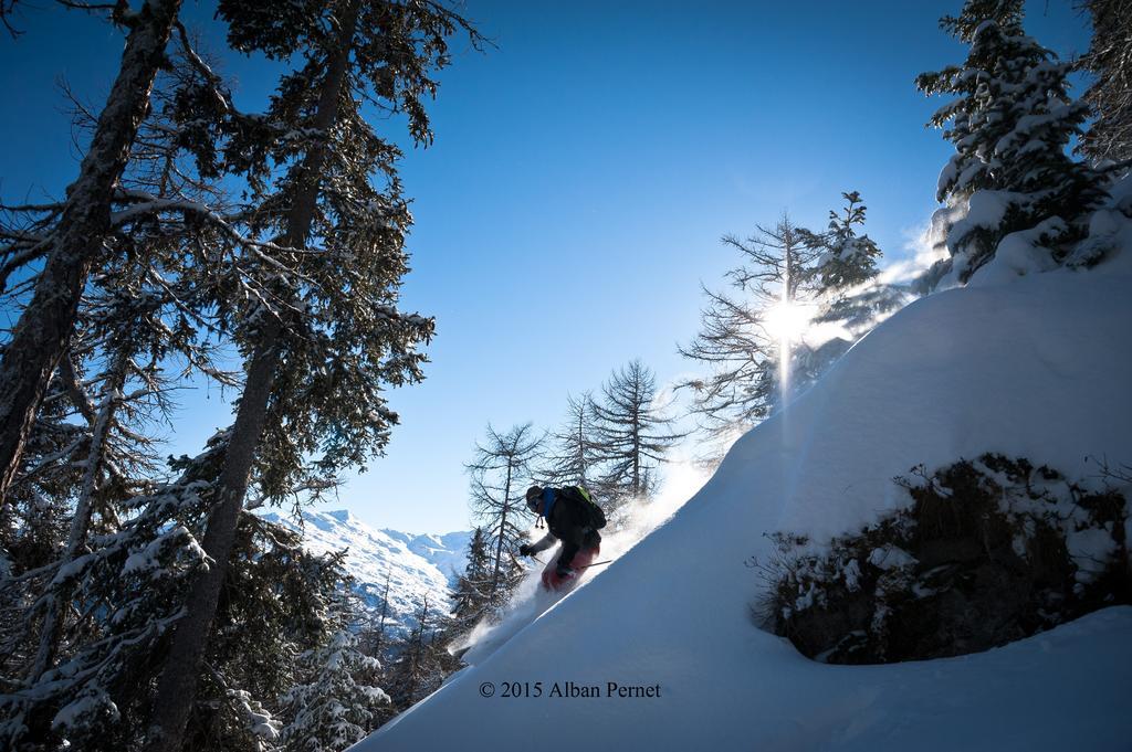 Готель Les Balcons De Maurienne Montricher-le-Bochet Екстер'єр фото