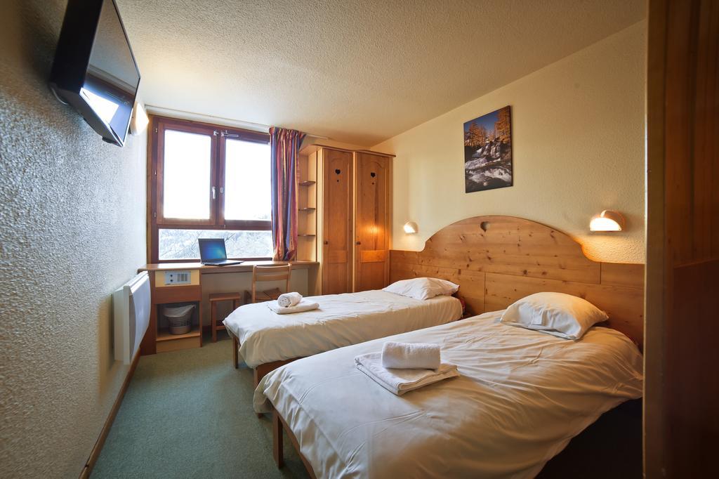 Готель Les Balcons De Maurienne Montricher-le-Bochet Екстер'єр фото