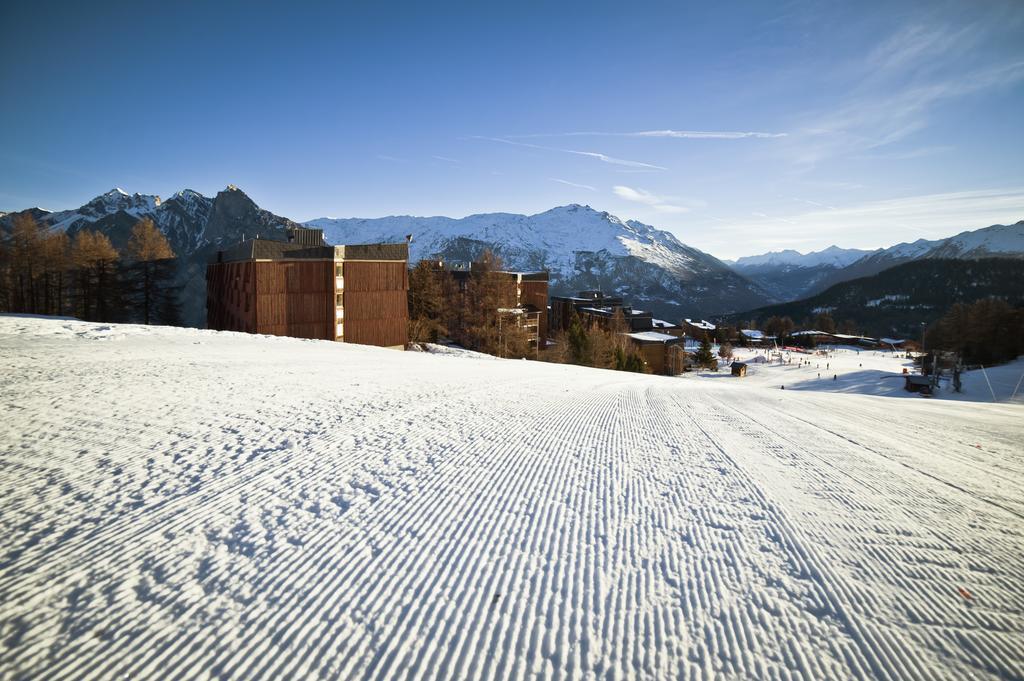 Готель Les Balcons De Maurienne Montricher-le-Bochet Екстер'єр фото